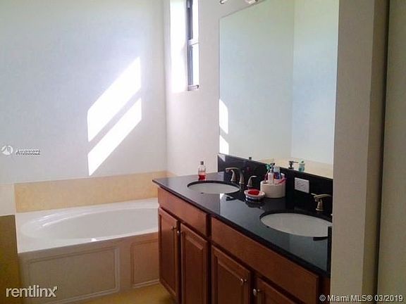 5th image of 766 NE 193rd St #0