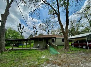 906 16th St, San Leon, TX 77539