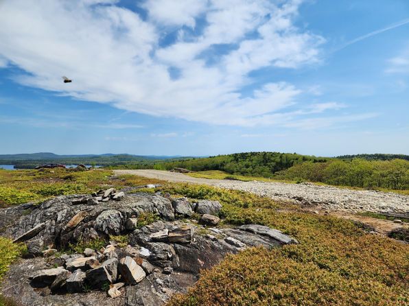2 Whispering Berries Hill, Liberty, ME 04949