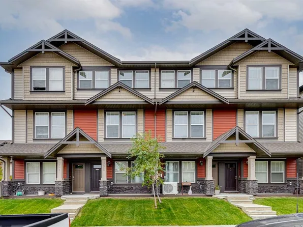 280 N Williamstown Close NW #302, Airdrie, AB T4B 4B6