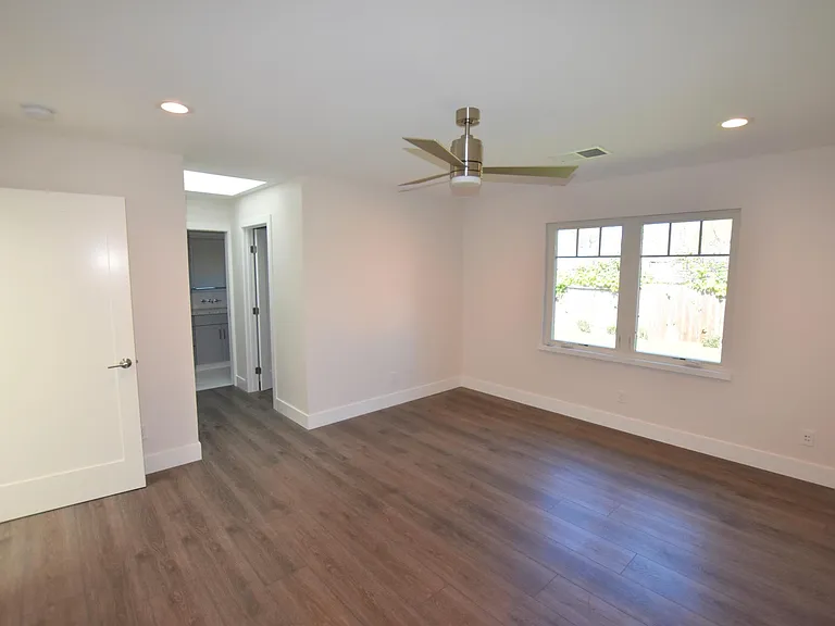 5189 Lassen Ave — Photo 24