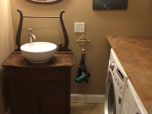 Bath/1st floor laundry