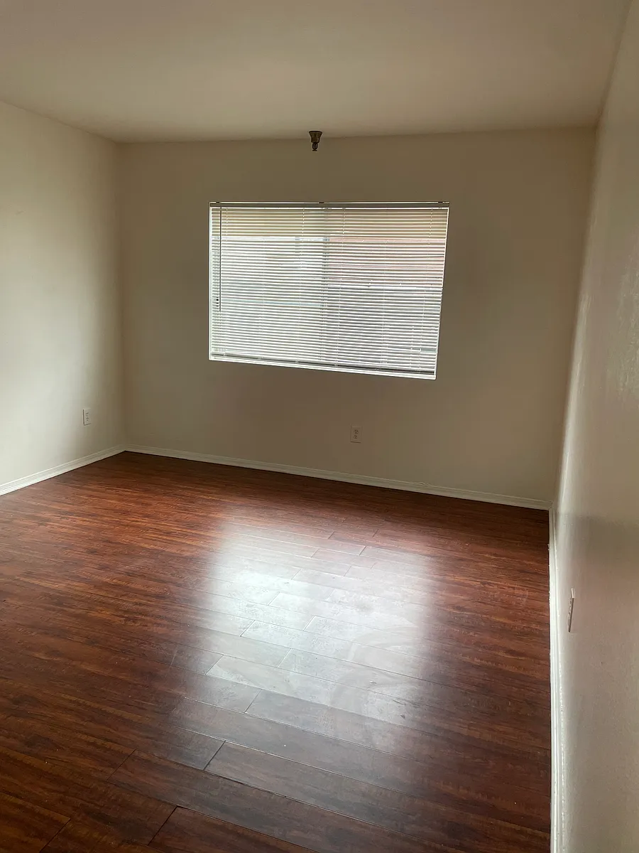 Building Photo - 6415 Garvanza Ave