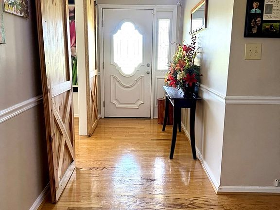 5th image of 963 Springhill Church Rd