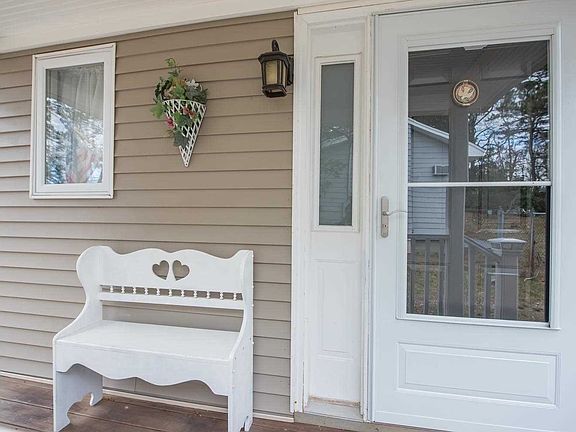 5th image of 3 Wildwood Ln