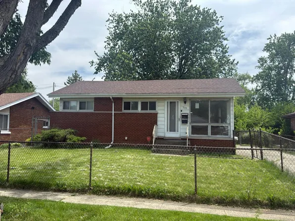 3139 Sussex Ave, Markham, IL 60428