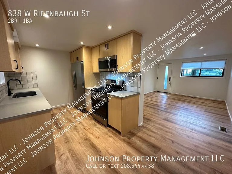 838 W Ridenbaugh St — Photo 7