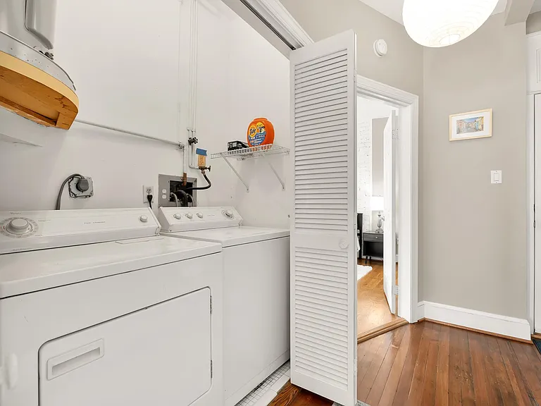 1824 S St NW #402 — Photo 17