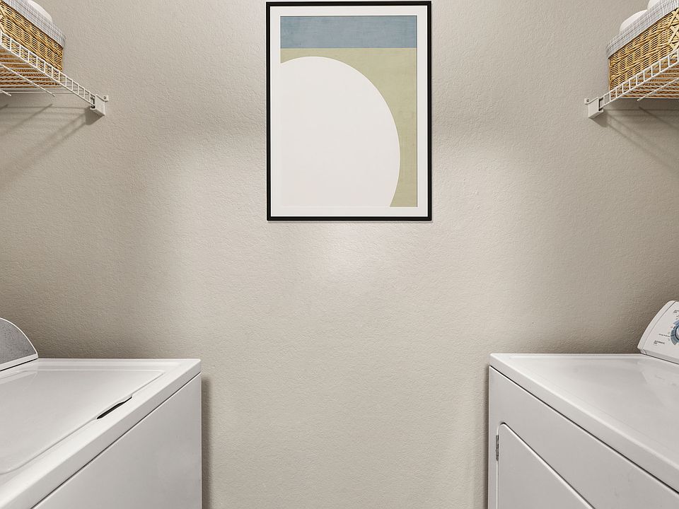 C242960 CitrusTower_VS Stills__2Bedroom Laundry