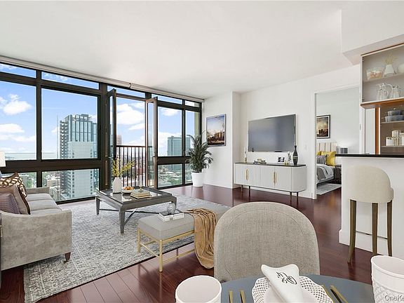 2nd image of 175 Huguenot St Unit 1404