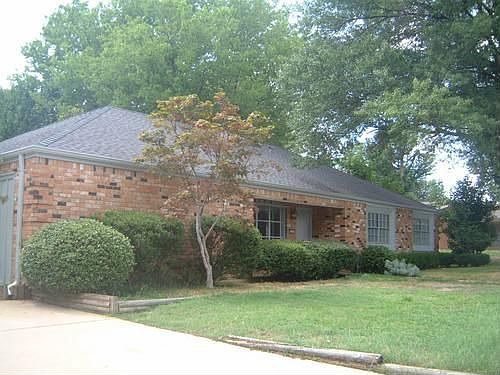 1st image of 2301 Buccaneer Dr