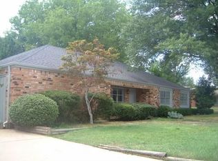 2301 Buccaneer Dr, Longview, TX 75604