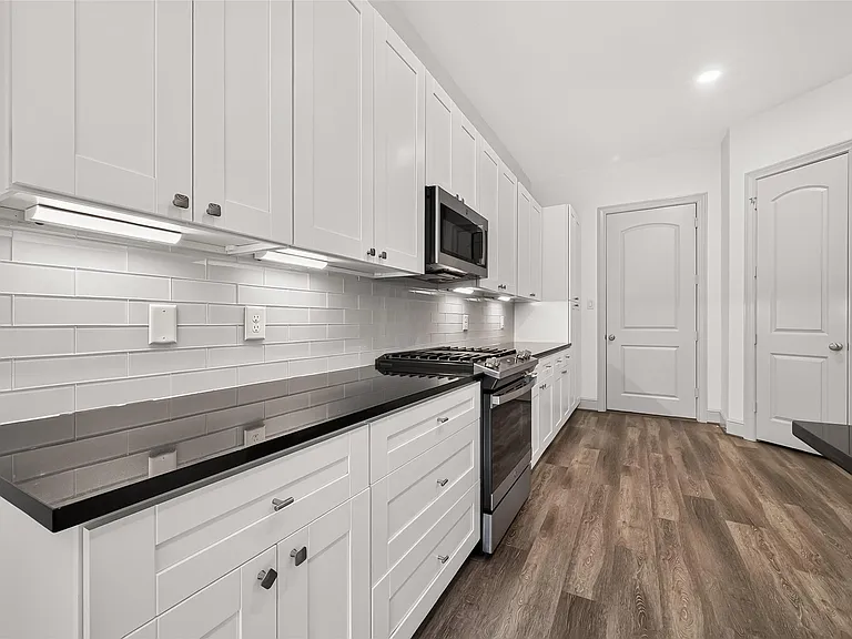 159 Benjis Pl — Photo 16