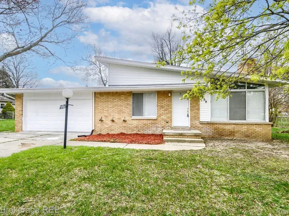 3259 Skander Dr, Flint, MI 48504