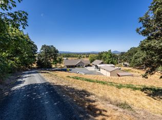 35892 Bain Ln, Creswell, OR 97426