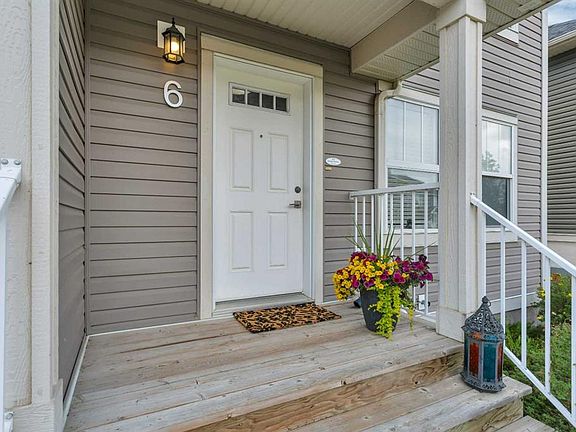 2nd image of 6 E Reid Ct