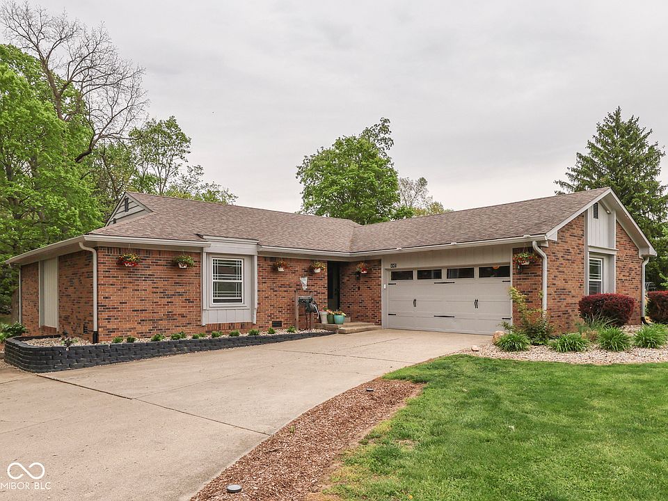 1st image of 504 Oak Boulevard South Dr
