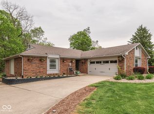 504 Oak Boulevard South Dr, Greenfield, IN 46140
