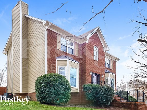 2nd image of 1513 Oak Park Dr