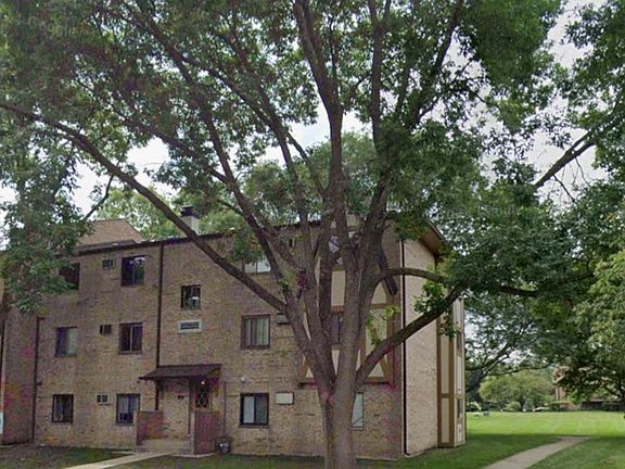 2nd image of 825 S Dwyer Ave APT F