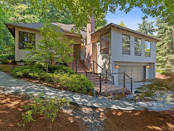 2nd image of 10052 SW Balmer Cir