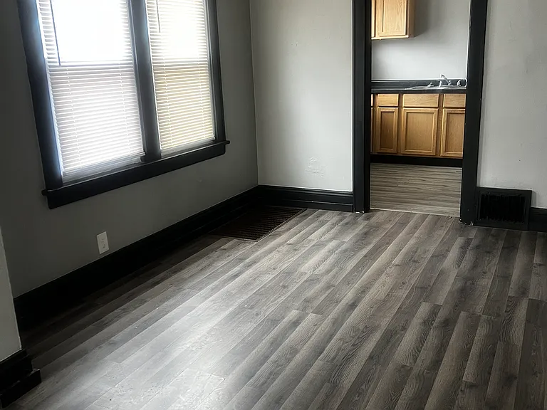 82 Fulton St — Photo 1
