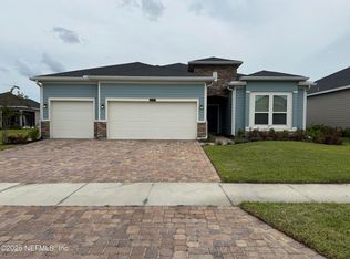 2717 White Cedar Ln, Green Cove Springs, FL 32043