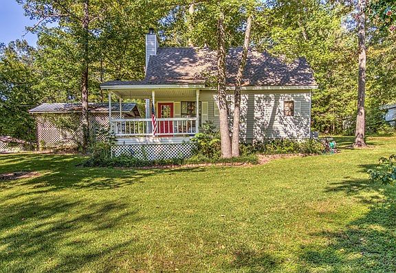 4th image of 212 Shady Ln
