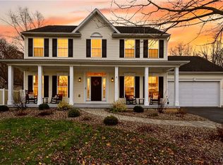 4471 Millstream Dr, Clay, NY 13041