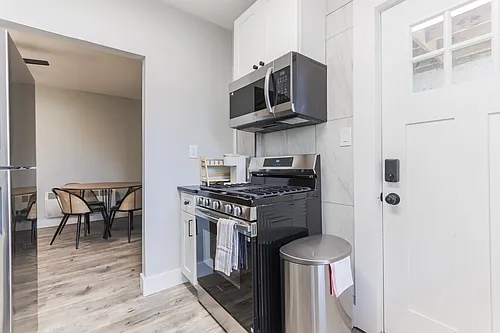 12009 Clifton Blvd #8 Photo 1