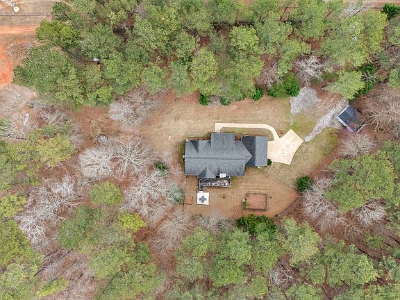 5th image of 3749 E Fairview Rd SW