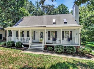 9299 Guenevere Pl, Mechanicsville, VA 23116