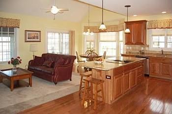 5th image of 702 Obier Ct