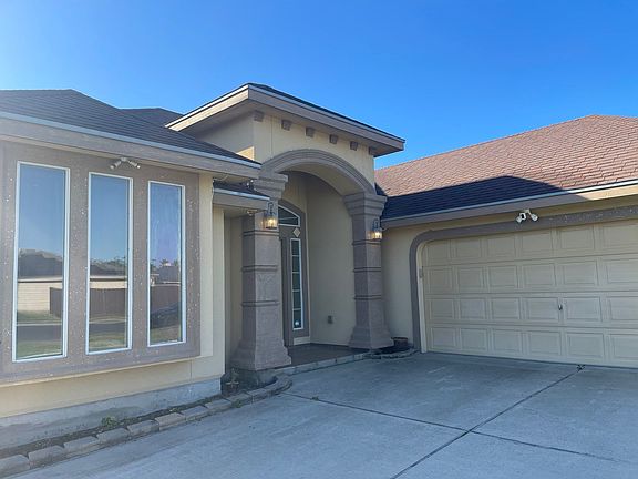 2nd image of 6882 Aaron Dr