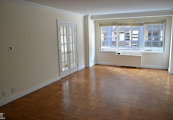 5th image of 60 W 57th St APT 5H