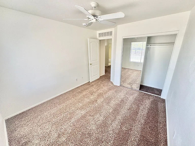 2106 W Alta Vista Rd — Photo 30