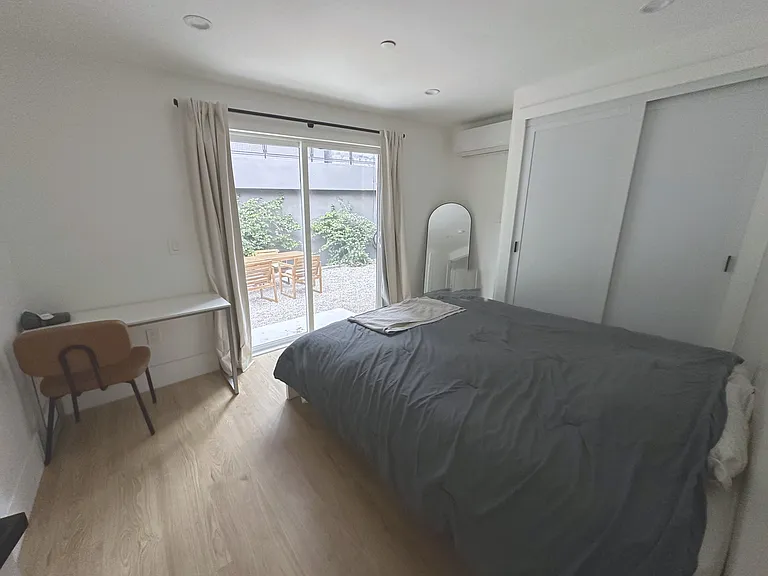 6136 Carlos Ave #1/4 — Photo 9