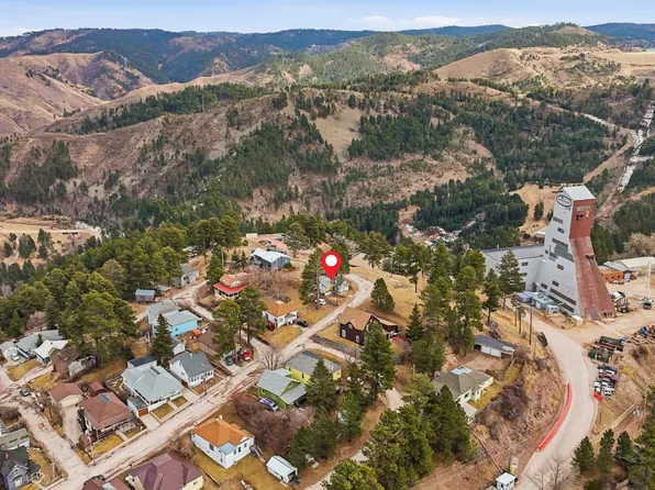 726 Sawyer St, Lead, SD 57754