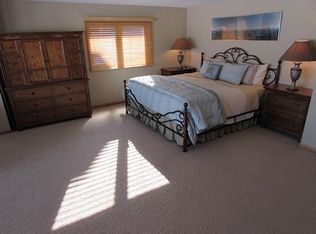 2815 McKenzie Point Rd #TWO, Wayzata, MN 55391