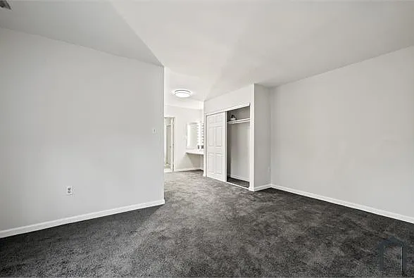142 Georgetown Rd #9 — Photo 11
