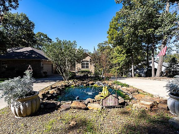 3rd image of 9 Musselburgh Ln