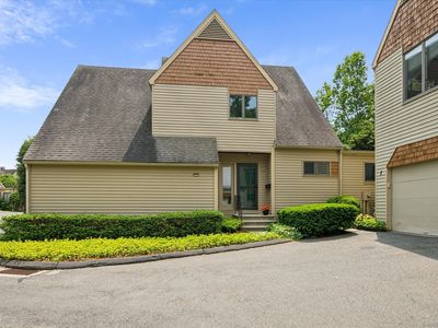 8 Cottonwood Court #8, Granby, CT, 06035