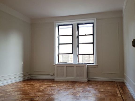 2nd image of 110 Seaman Ave APT 9A