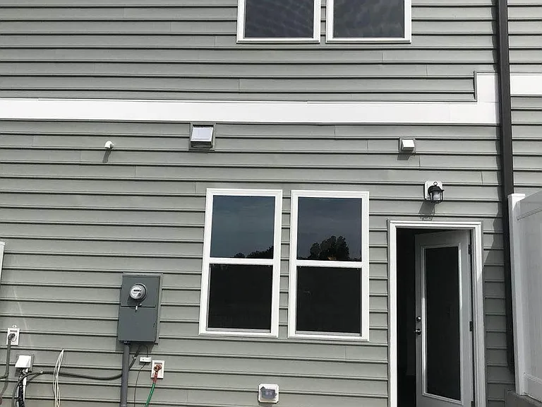 1007 Beyer Pl — Photo 4