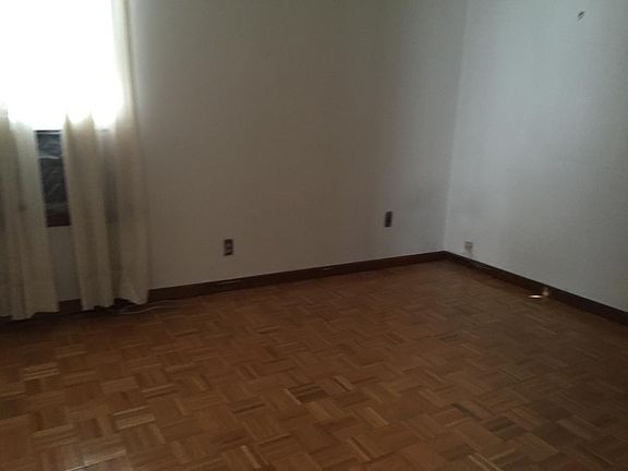 3rd image of 248 Parker St #1