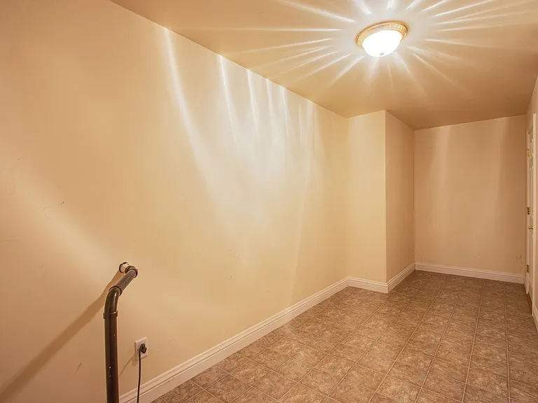6637 Coronado Palms Ave — Photo 45