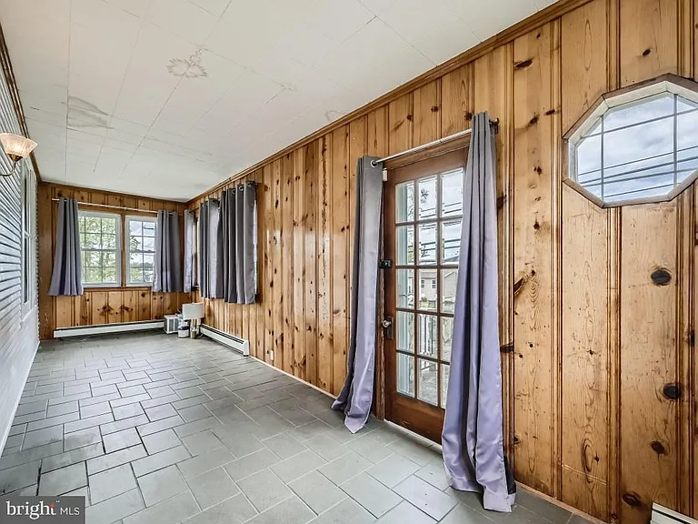 3201 E Joppa Rd — Photo 23