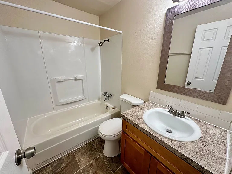 Riverside Manor — Photo 131