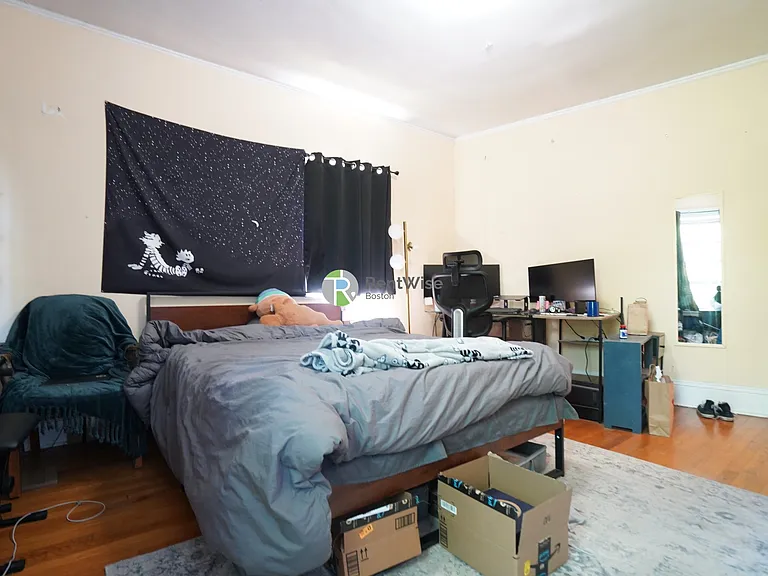128 Fuller St #5 — Photo 5
