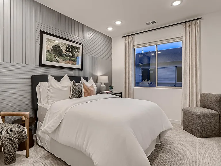 Second bedroom